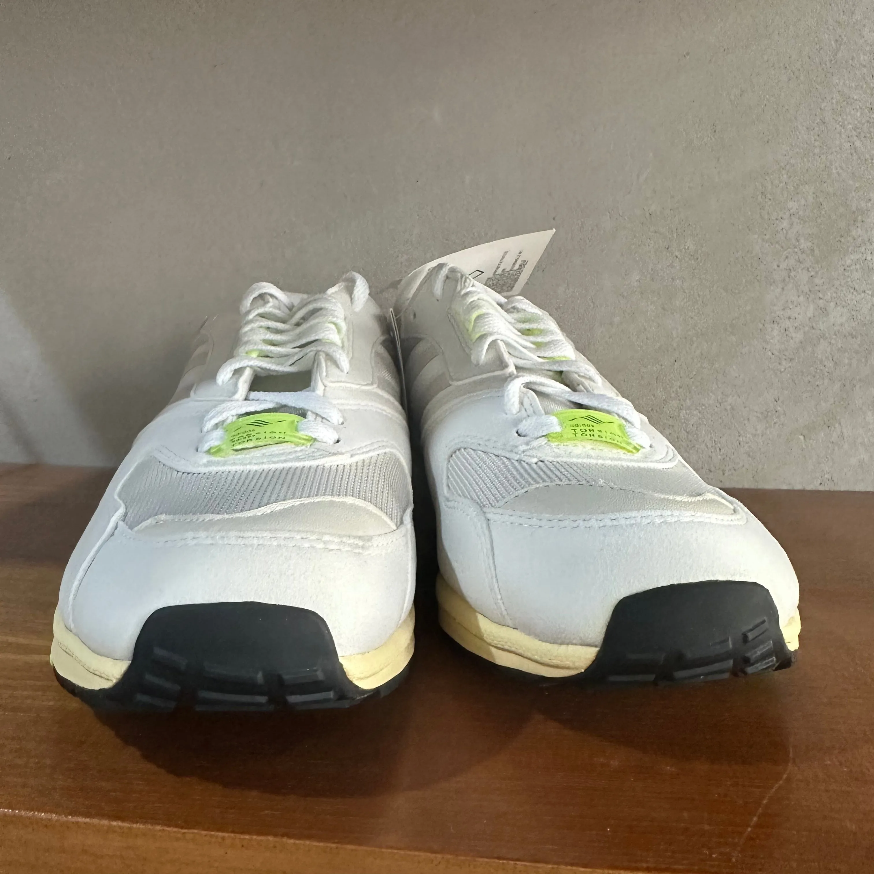 adidas ZX 4000 Trainers Off White / Hot Lime - uk 9.5