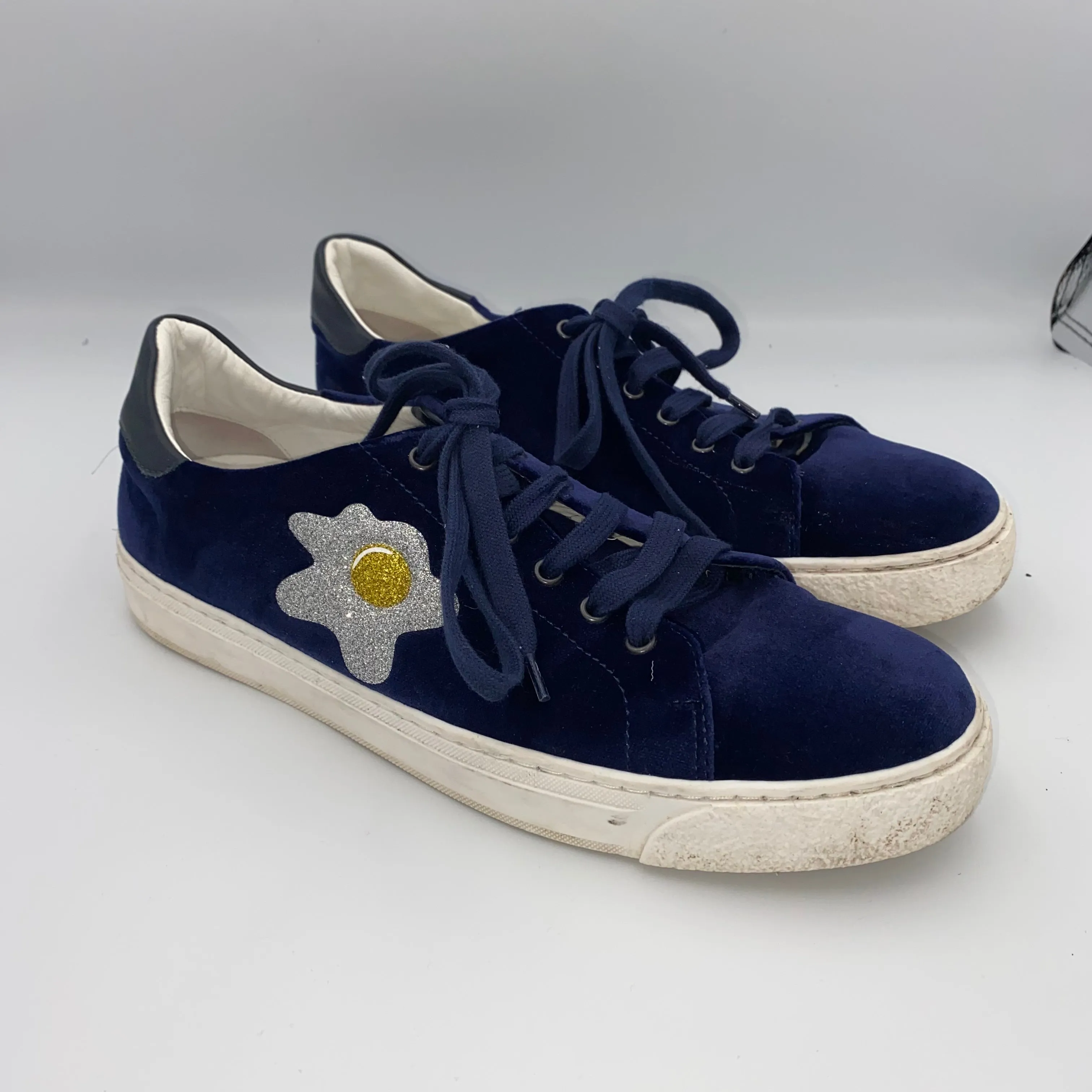 Anya Hindmarch Navy Velvet Fried Egg Trainers 39