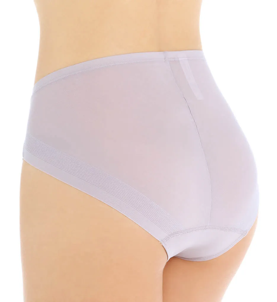 Bali Women`s One Smooth U Ultra Light Hipster Panty