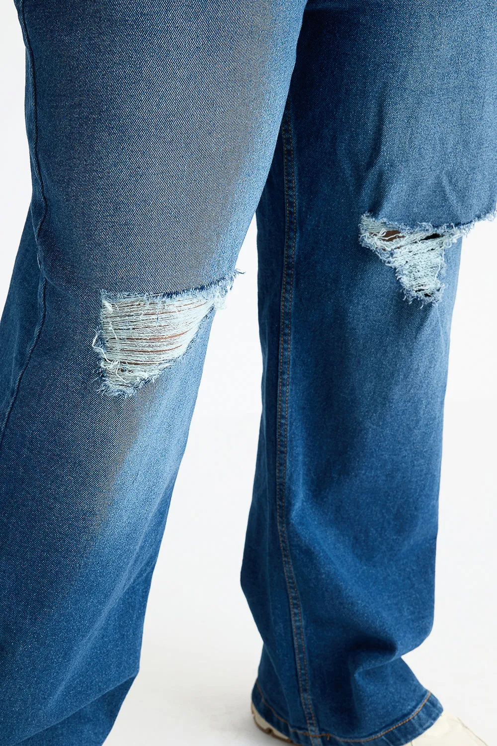 Carbon Curve Knee Distressed Jeans