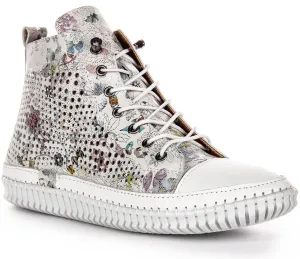 Justinreess England Nexa Hi In White Floral For Women