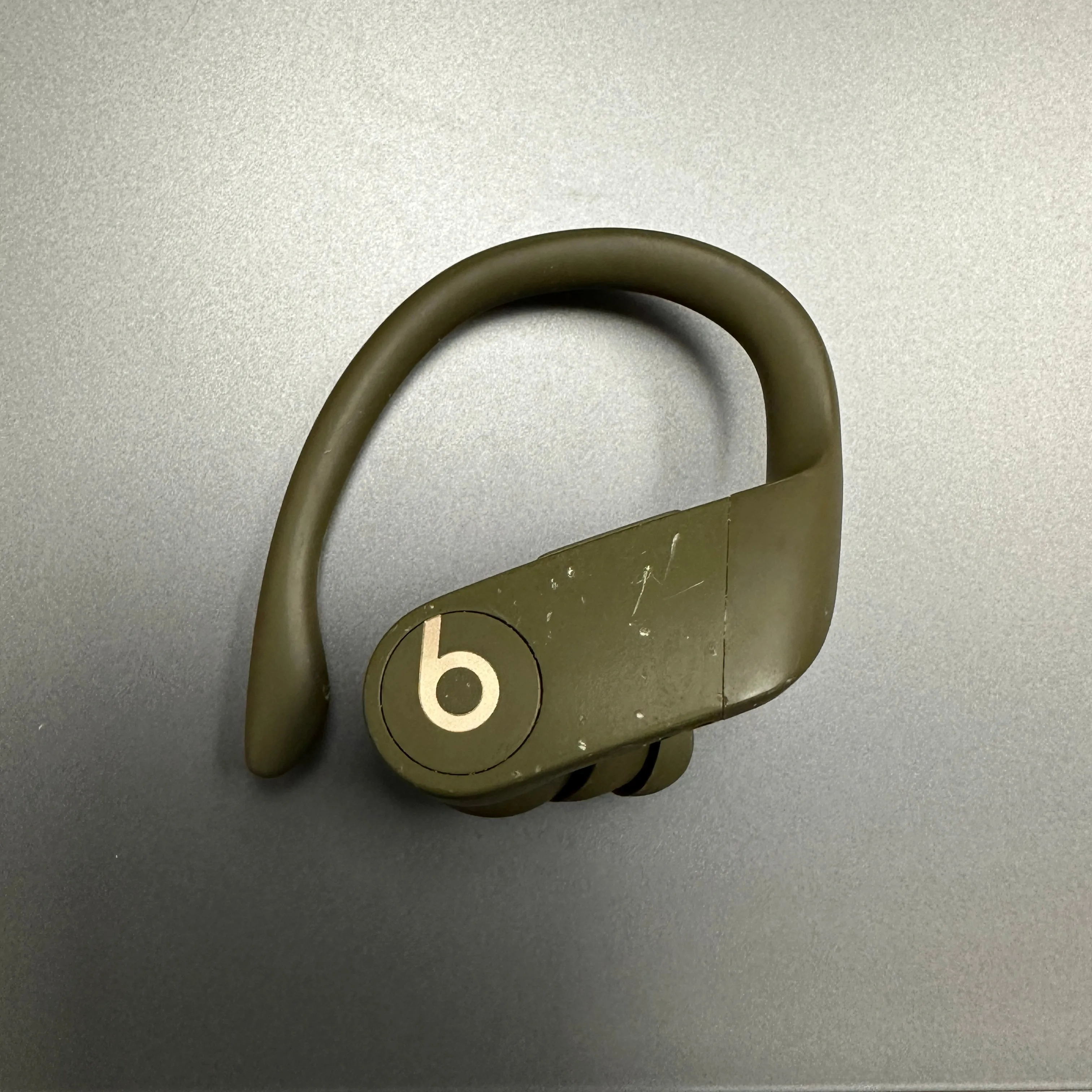 Right Powerbeats Pro Replacement - Fair Condition