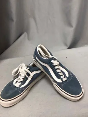 VANS SIZE 5 Ladies SHOES