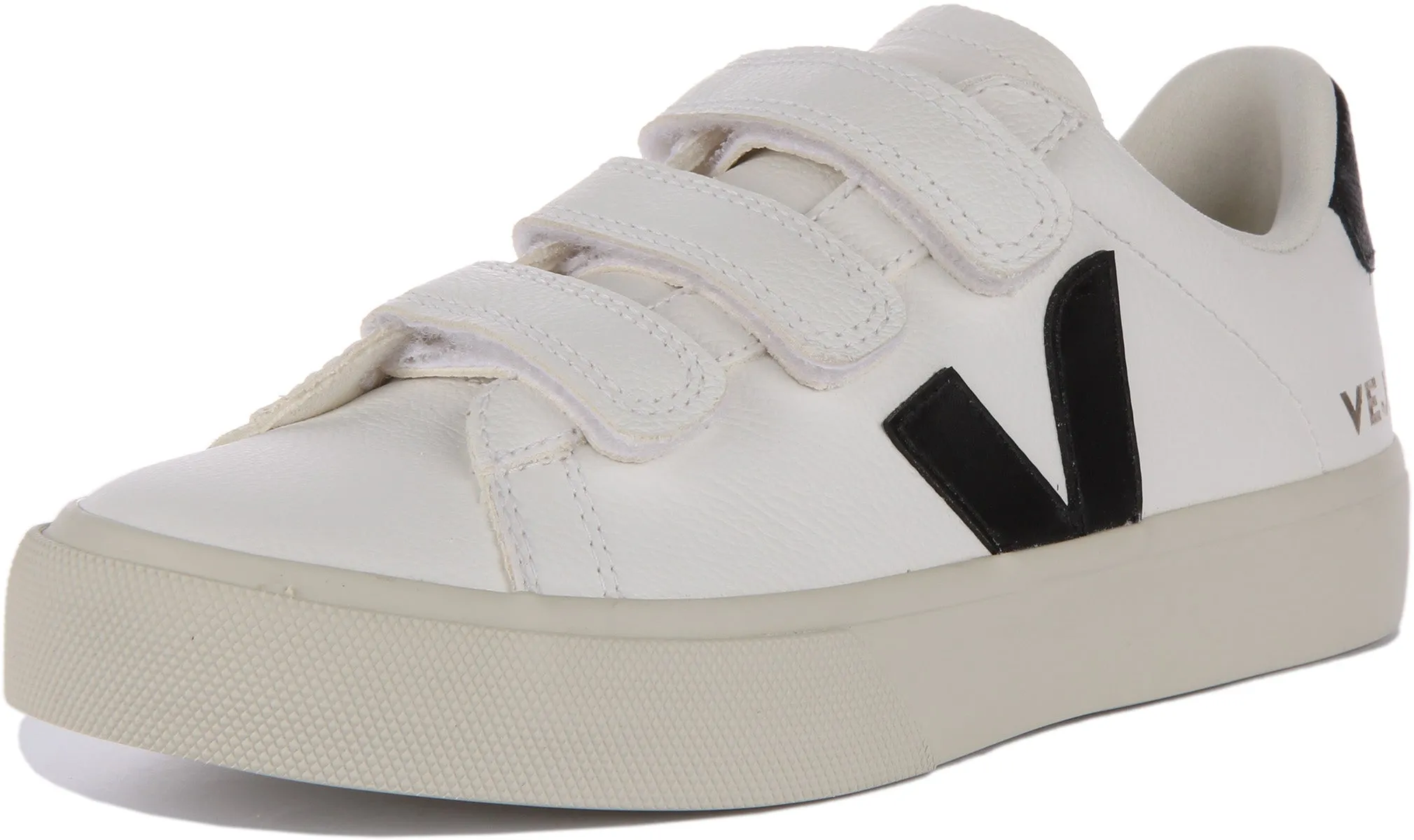 Veja Recife Chromfree In White Black For Women