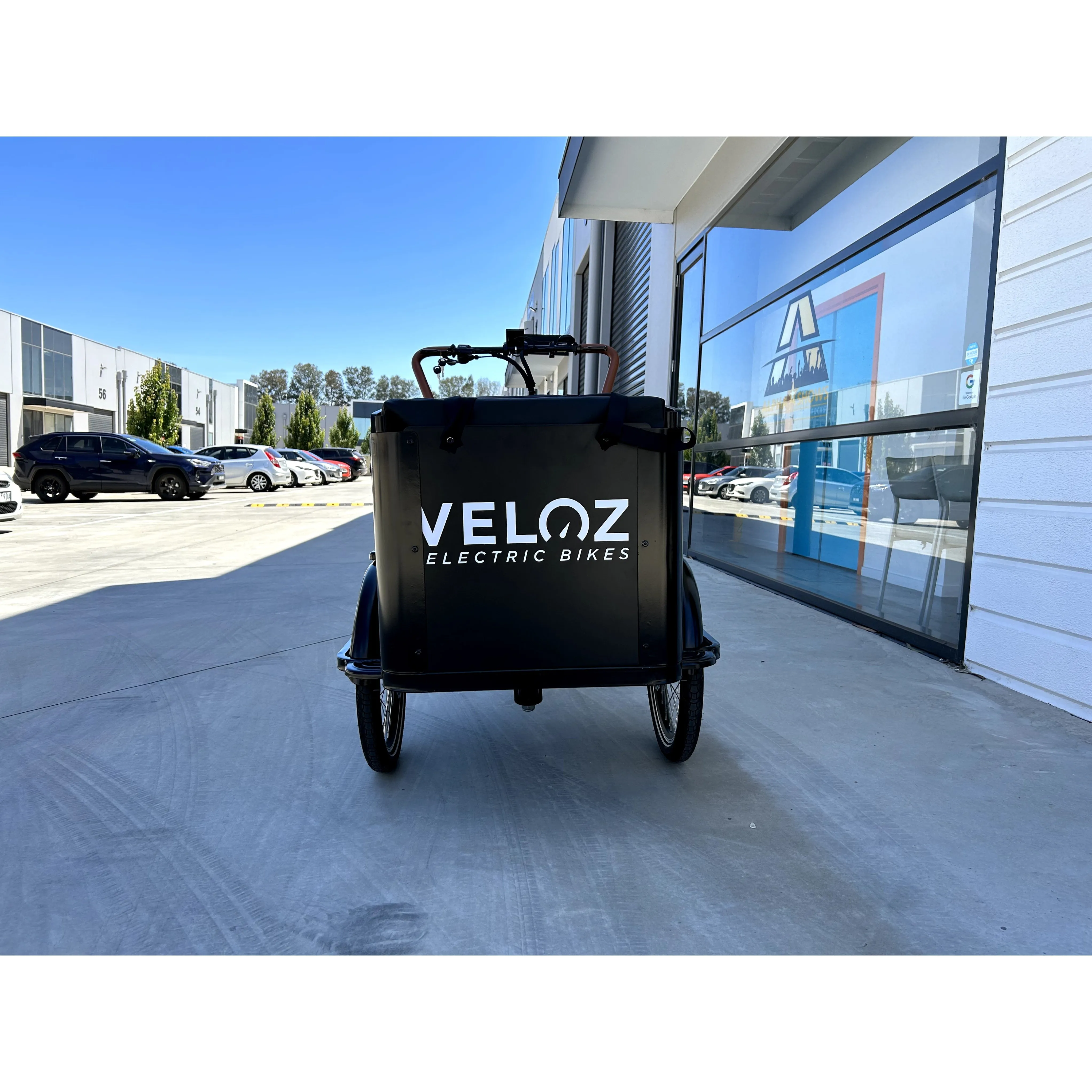 Veloz Electric Cargo Trike 500W Motor 200 Kilos weight load 6 Months Free Service