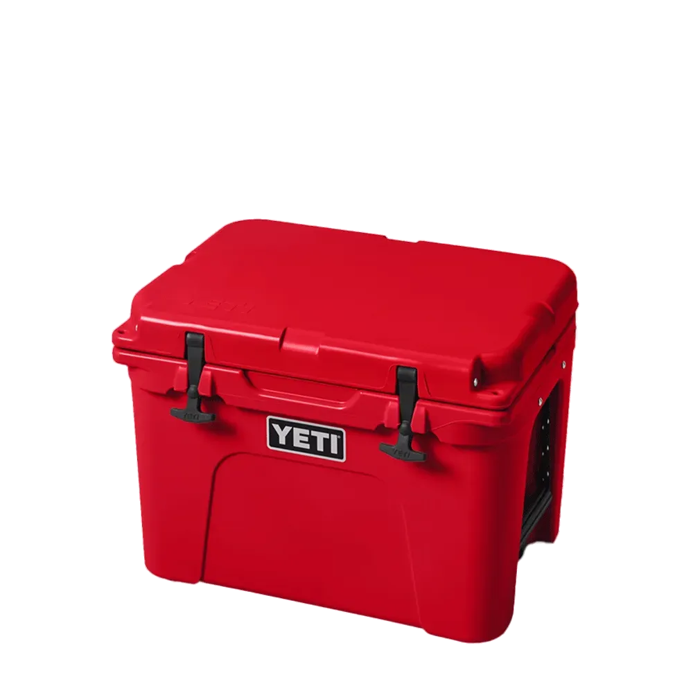 YETI Tundra 35 qt Cooler